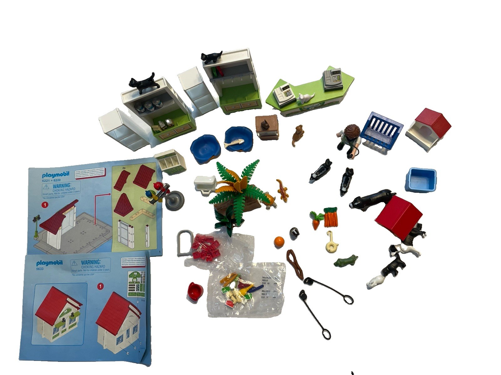Playmobil 5633, 6221 Take Along Pet Shop Figures Animals Dogs Cat Accessories Playmobil 5633, 6221 Take Along Pet Shop Figures Animals Dogs Cat Accessories