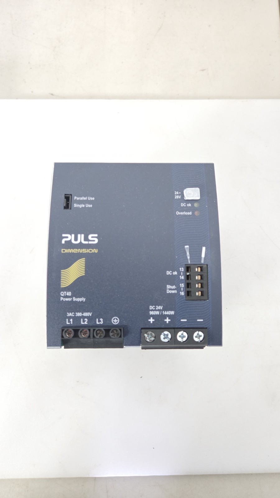New In Box PULS QT40.241 AC DC Power Supply 24V 40A