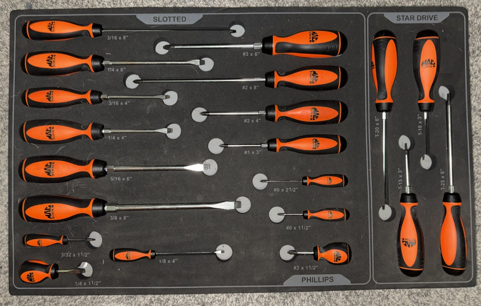 Mac Tools 20pc Screwdriver Set  SLOTTED, PHILIPS, STAR DRIVE (Orange)