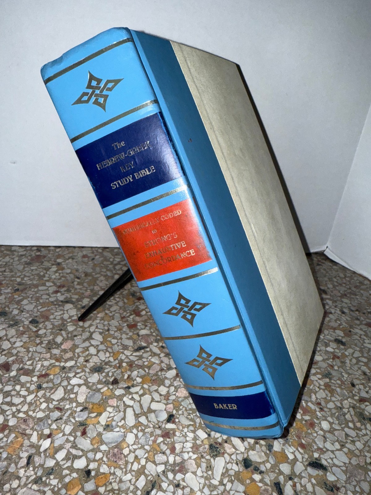 The Hebrew-Greek Key Study Bible KJV Zodhiates Coded To Strong\'s Concord 1984