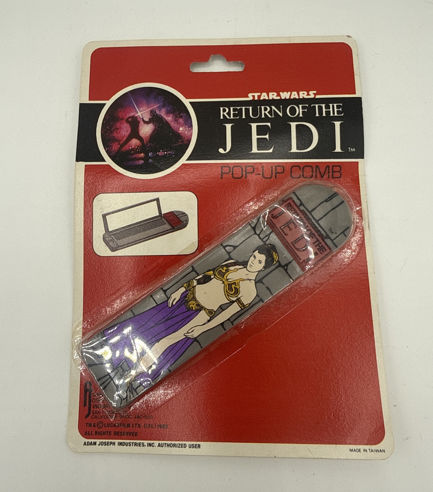 Vintage 1983 Star Wars Princess Leia Pop Up Comb -New On Card - Extremely Rare