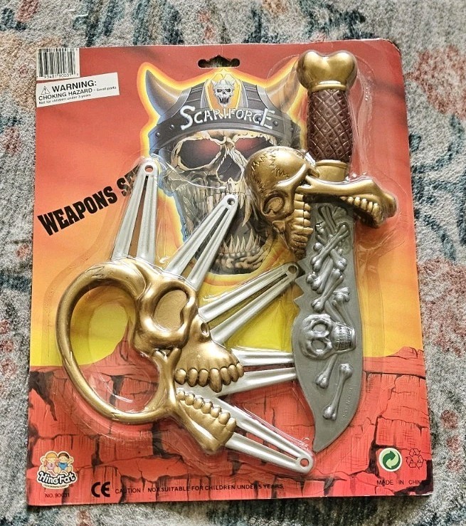 Vintage Hing Fat Skeletor MOTU Dagger Set Skull Force Scari Force KO Bootleg 