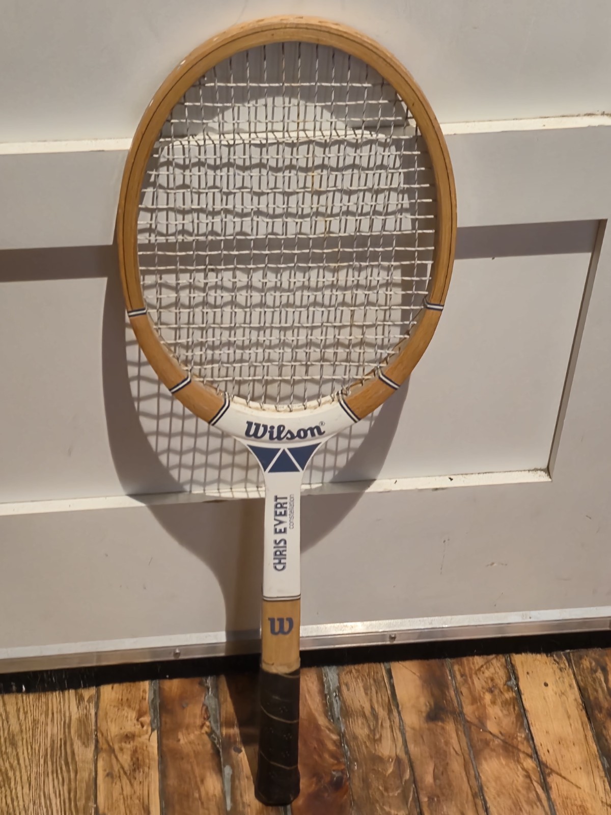 Highly Rare Vintage 1976 Wilson Chris Evert Constellation Grip Size 4⅜\'\' Racket Highly Rare Vintage 1976 Wilson Chris Evert Constellation Grip Size 4⅜\'\' Racket