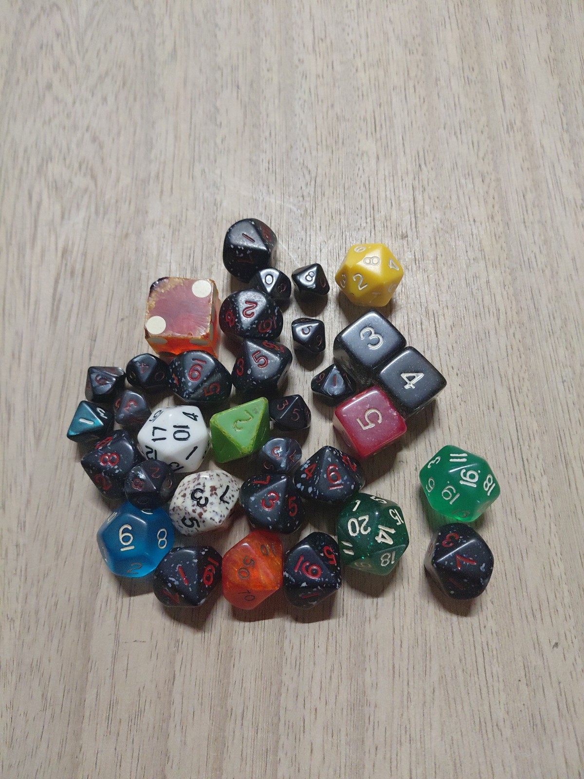 Original Vtg 1980s 90s TSR Mentzer Chessex D & D RPG AD&D Dice LOT 33