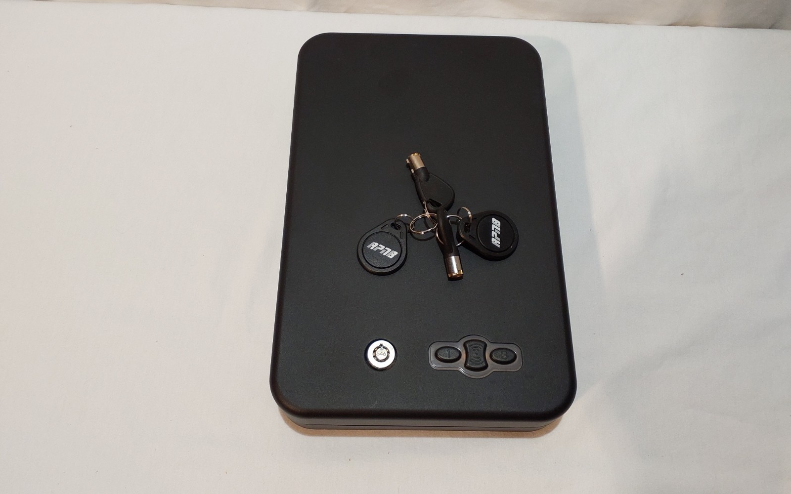 RPNB Digital Portable Vault RP1135 Quick Access Pistol Safe Handgun Lock Box Car RPNB Digital Portable Vault RP1135 Quick Access Pistol Safe Handgun Lock Box Car