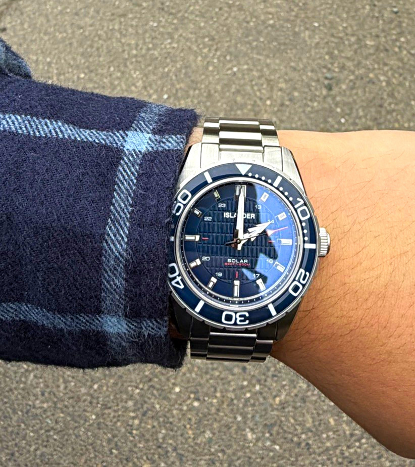 Islander Saltaire Solar Diver Quartz 200m 38mm Blue Dial/Bezel Bracelet Box Mens Islander Saltaire Solar Diver Quartz 200m 38mm Blue Dial/Bezel Bracelet Box Mens