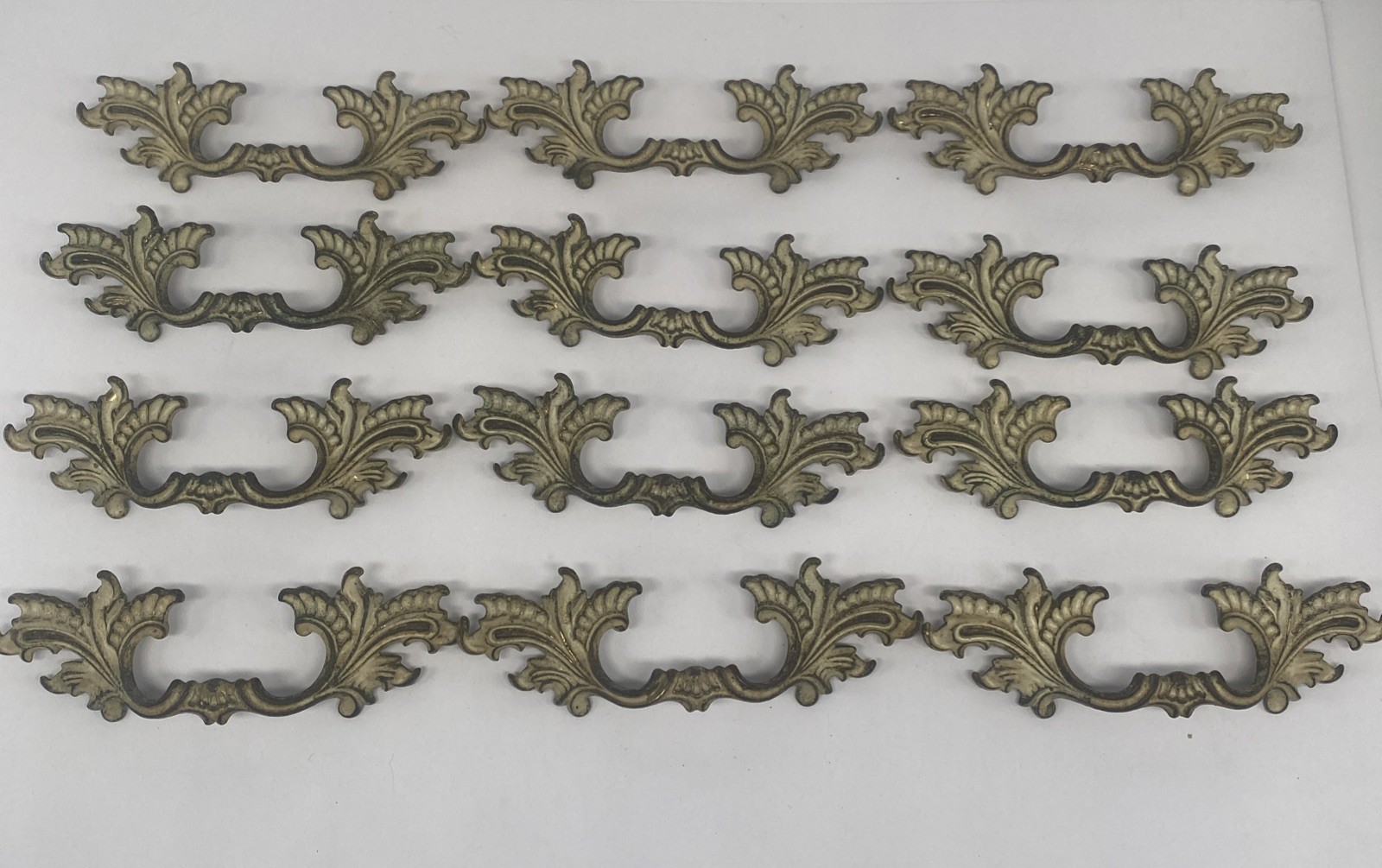 Lot 12 Vintage French Provincial Drawer Pulls Ornate Acanthus 3