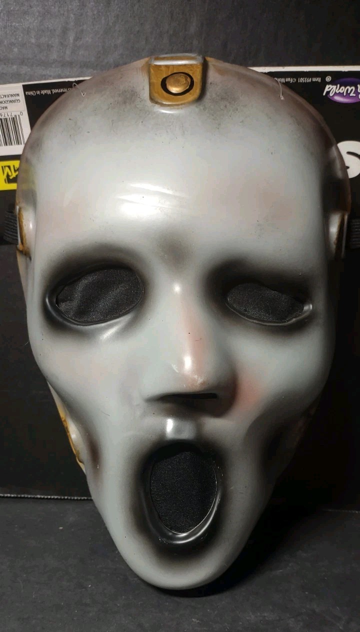 Scream MTV 2015 Brandon James mask. Rare. Halloween Easter Unlimited Fun World
