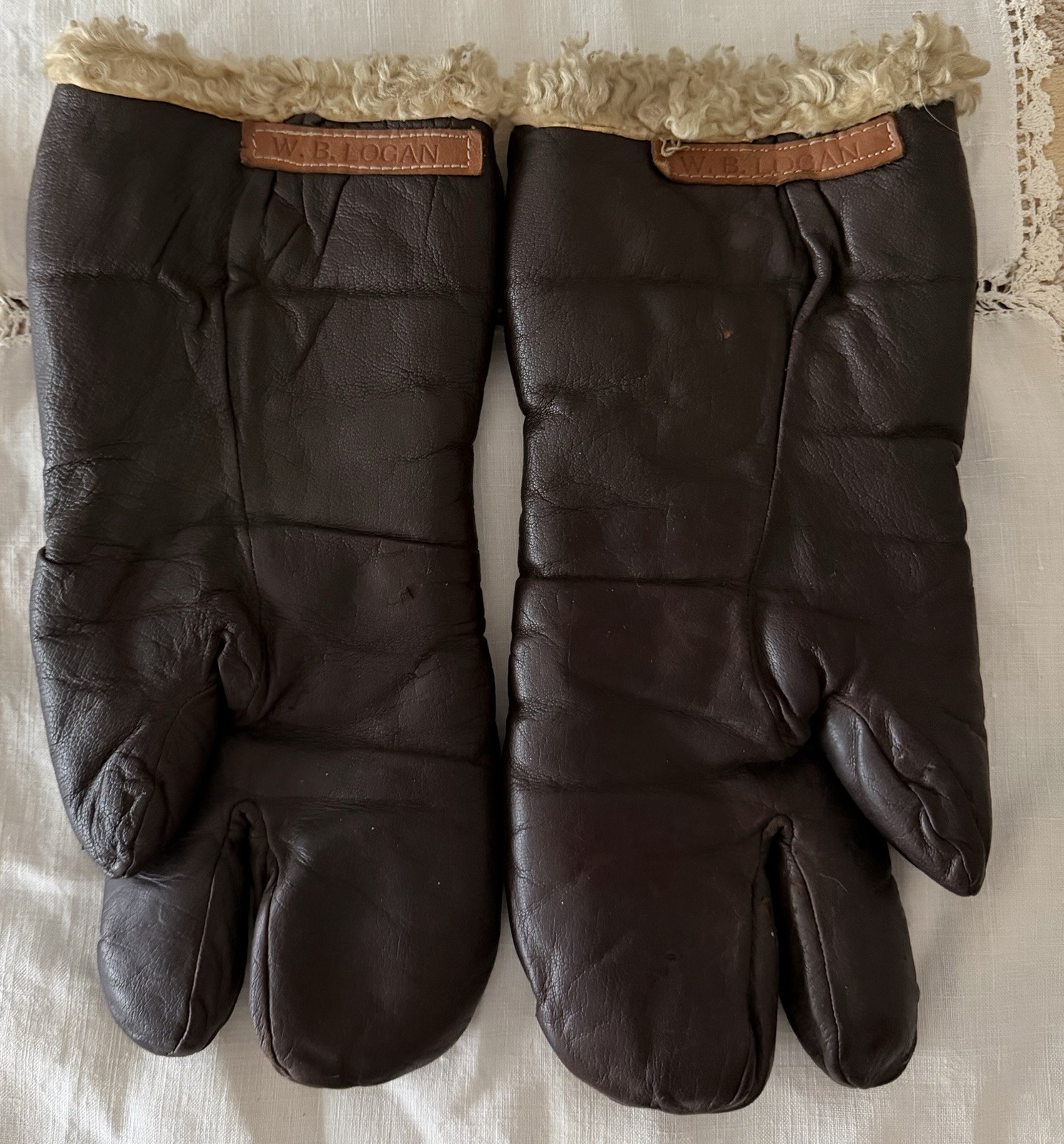 1943 A-9A Gunner Gloves, USAAF, WW2, Size Large (Mittens / 1943 A-9A Gunner Gloves, USAAF, WW2, Size Large (Mittens /