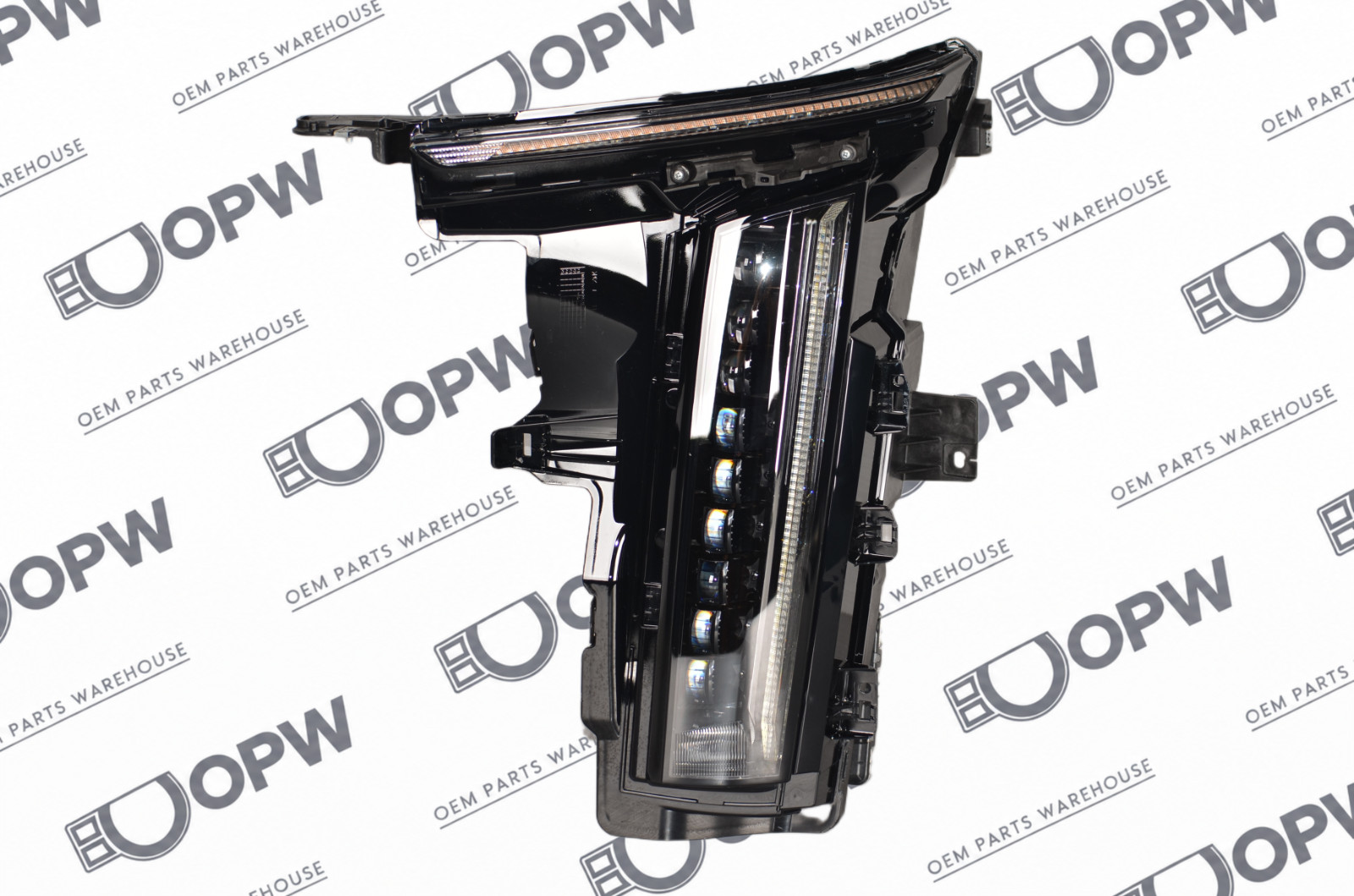 Perfect 2023-2026 Cadillac Lyriq Luxury Sport LED Headlight Left LH Side OEM Perfect 2023-2026 Cadillac Lyriq Luxury Sport LED Headlight Left LH Side OEM