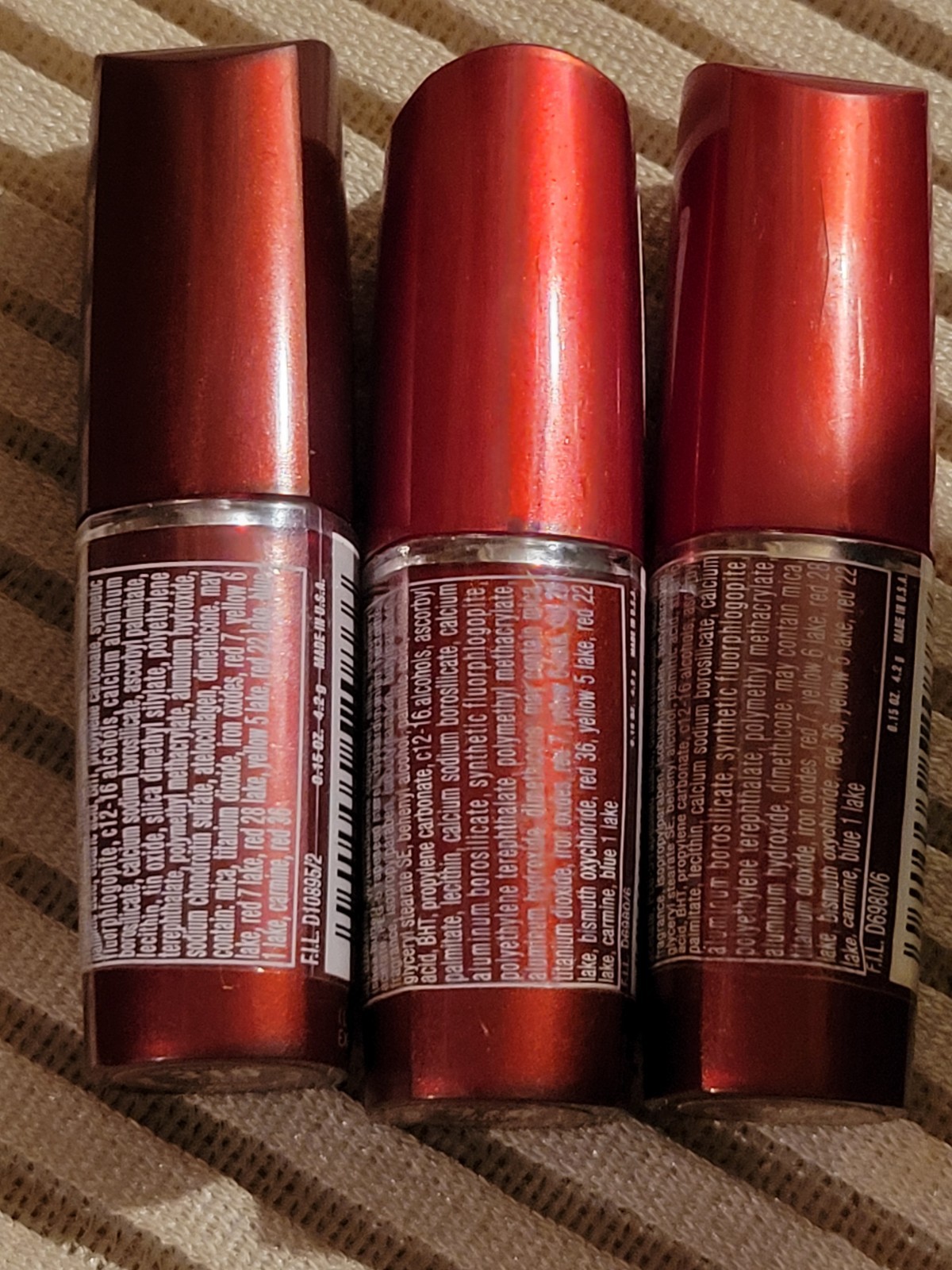 ~Maybelline~ MOISTURE EXTREME Lipstick Lipcolor ~ Plum Sable~ 3 pack) 310