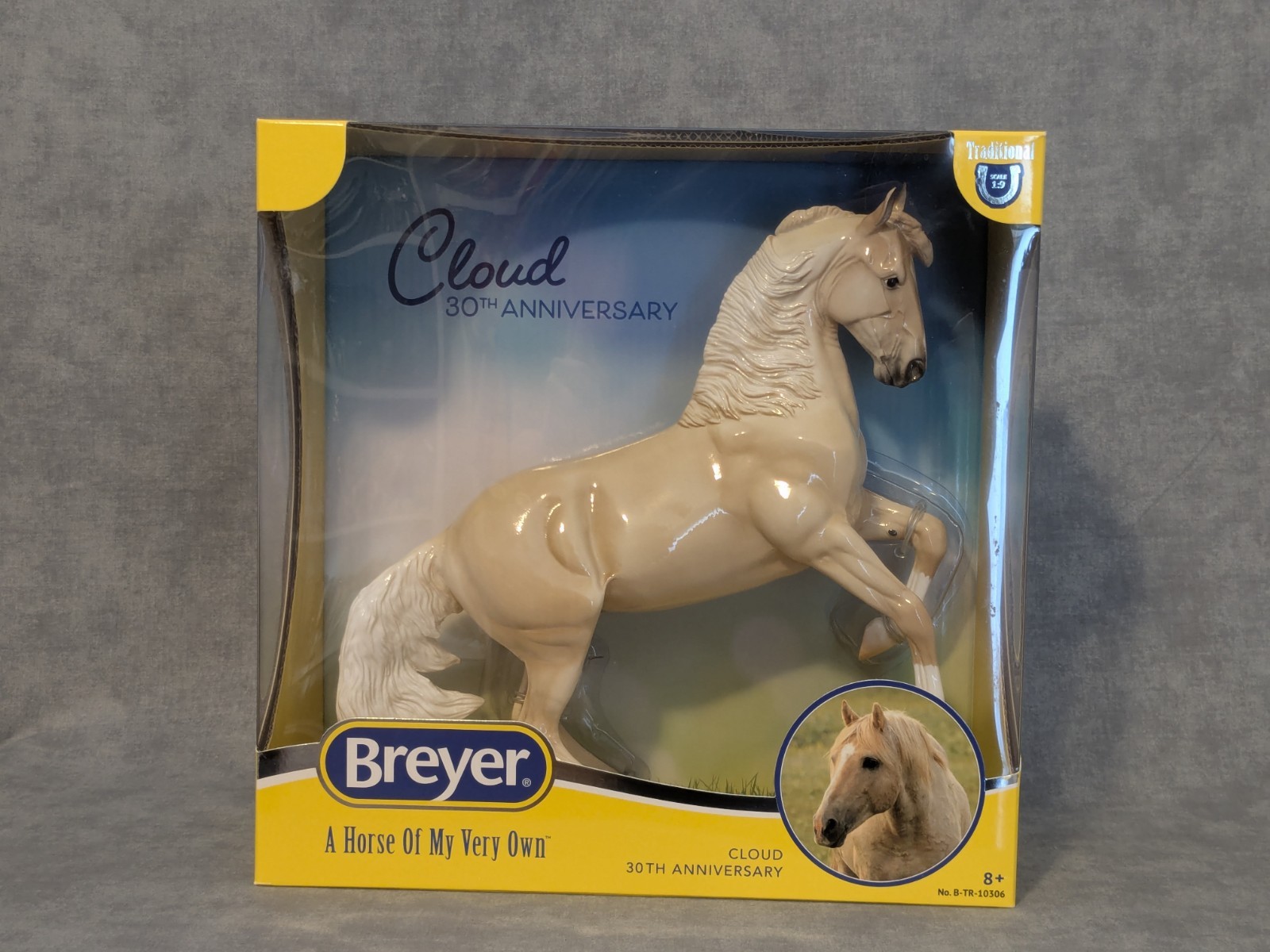 Breyer Glossy CLOUD CCA 2026 Collector Club SR NIB Traditional Mustang Desatado Breyer Glossy CLOUD CCA 2026 Collector Club SR NIB Traditional Mustang Desatado