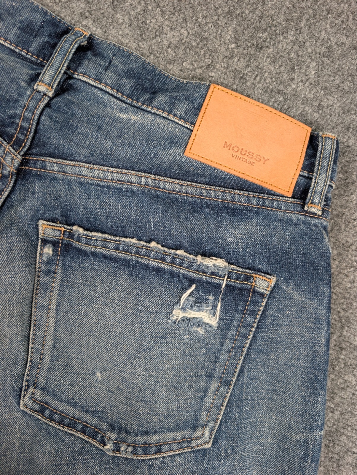 Moussy Vintage Guilford Howa Straight Jeans Womens 31 Blue Made in Japan NWT