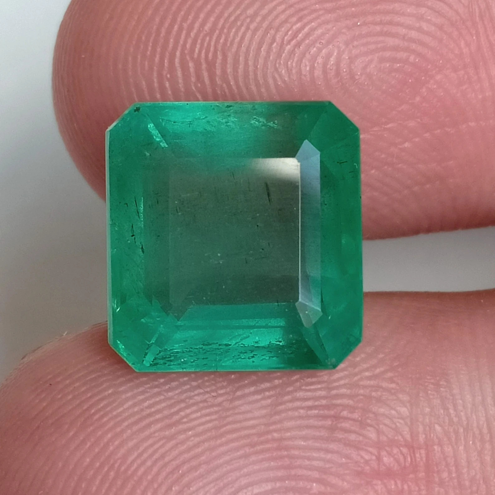 Natural Emerald 2.84 Carat vivid Asscher Cut 8.5x8 MM Loose Gemstone For Jewelry