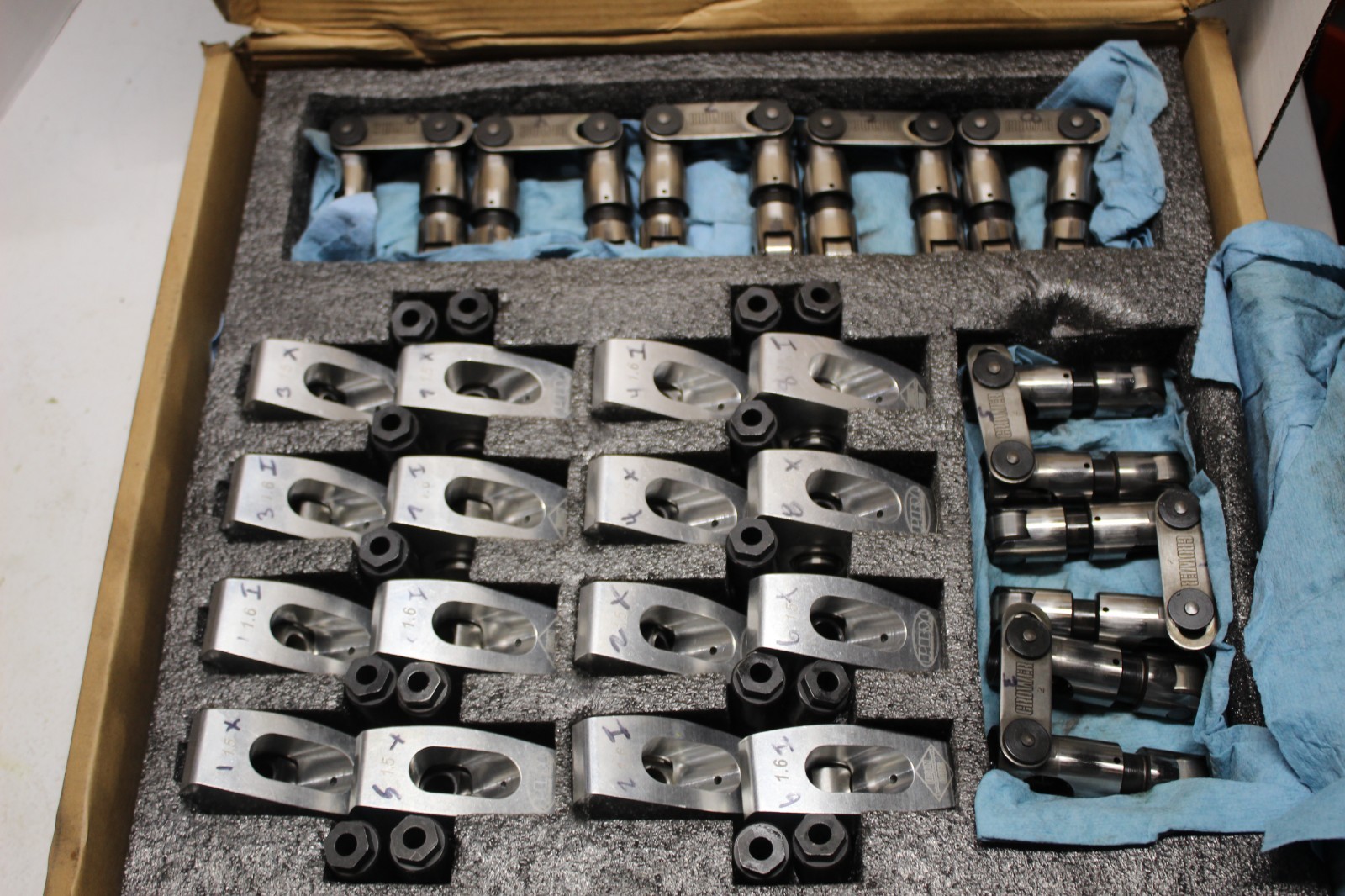 Crower .842 roller lifters Erson 1.6 7/16 PBM 1.5 7/16 roller rockers ump sbc