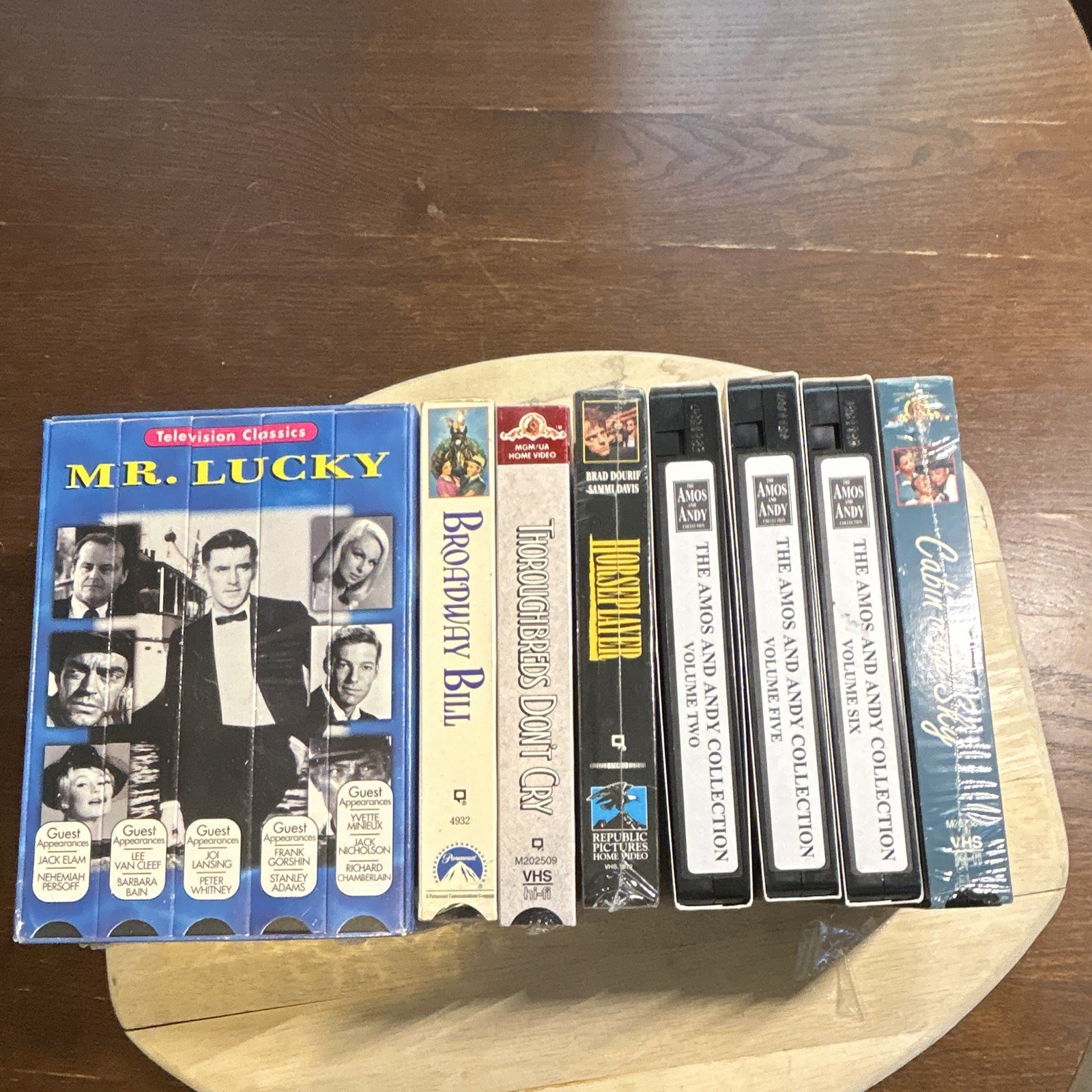 Lot of 8 NEW /SEALED TV /movies & 4 unsealed VINTAGE VHS TAPES 