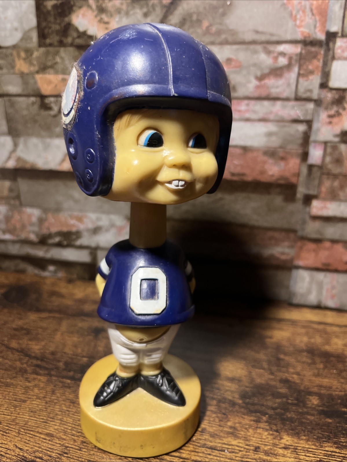 VINTAGE MINNESOTA VIKINGS 9”Bobblehead 1975 Nfl Properties Inc Taiwan VINTAGE MINNESOTA VIKINGS 9”Bobblehead 1975 Nfl Properties Inc Taiwan