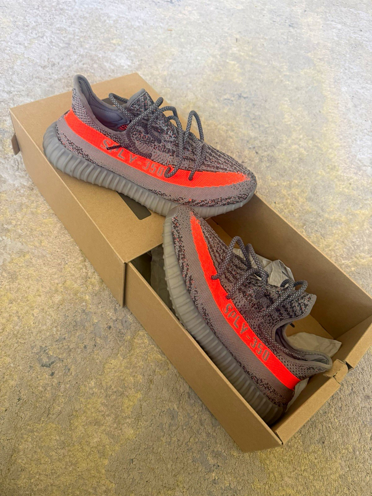 adidas Yeezy Boost 350 V2 Beluga Reflective GW1229 Men\'s Low Top Gray/Orange adidas Yeezy Boost 350 V2 Beluga Reflective GW1229 Men\'s Low Top Gray/Orange