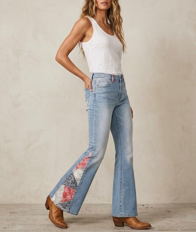 Driftwood Farrah Patchwork Bandana Flare Leg Jeans Size 30 Western Boho Cowgirl