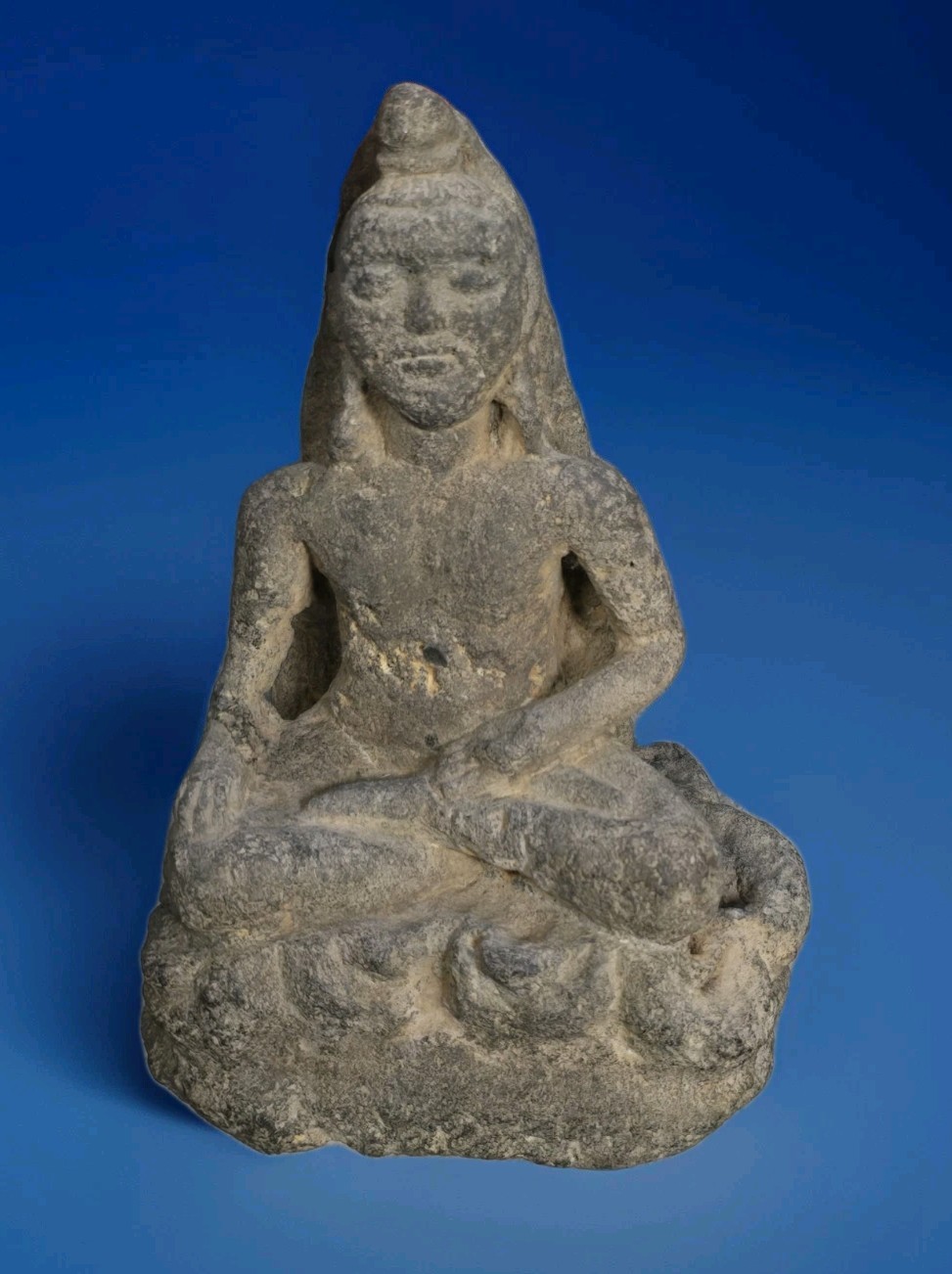antique javanese Buddha Volcanic stone 7.5\