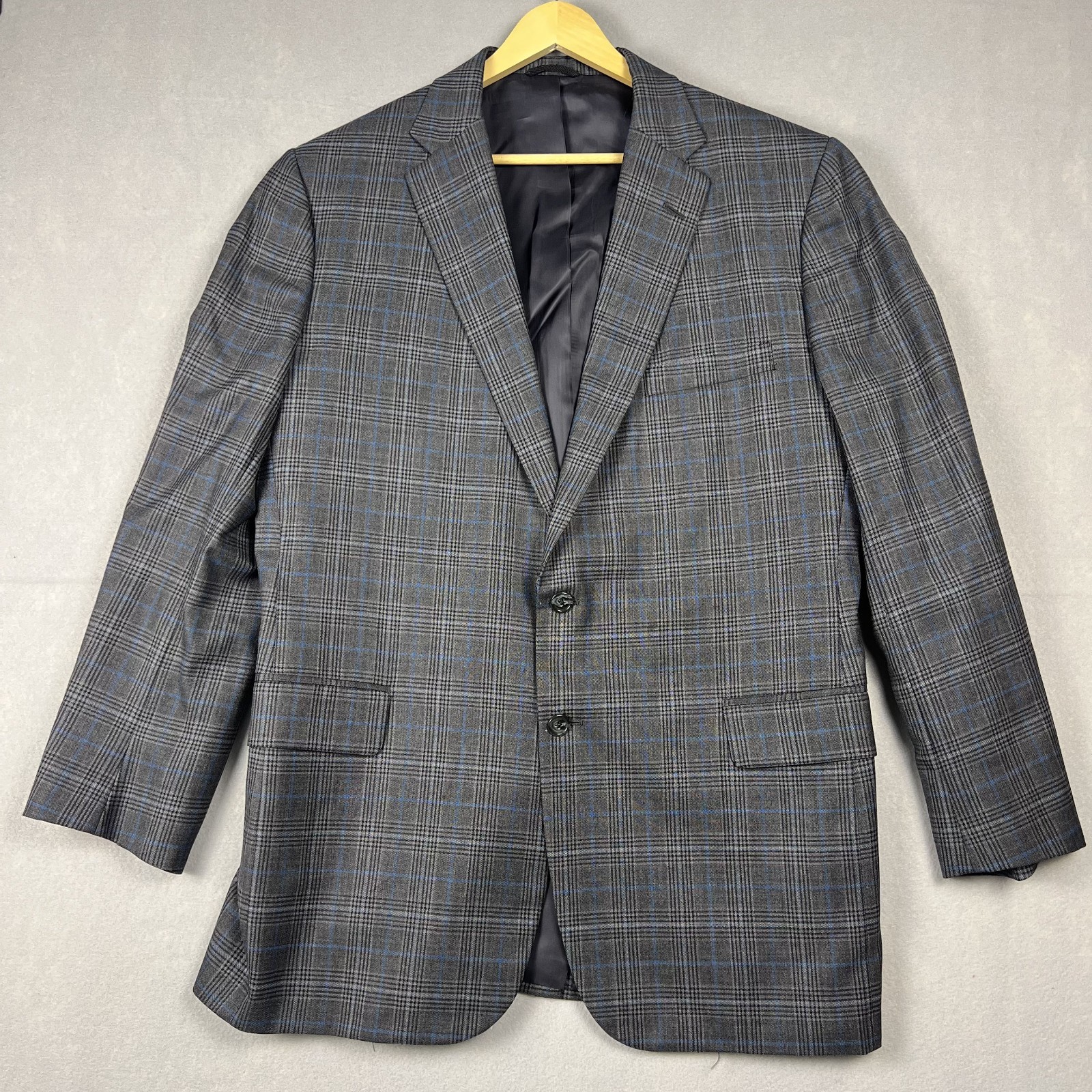 Tom James Executive Collection Mens Gray Pinstripe Suit Jacket Blazer Size 42 Tom James Executive Collection Mens Gray Pinstripe Suit Jacket Blazer Size 42