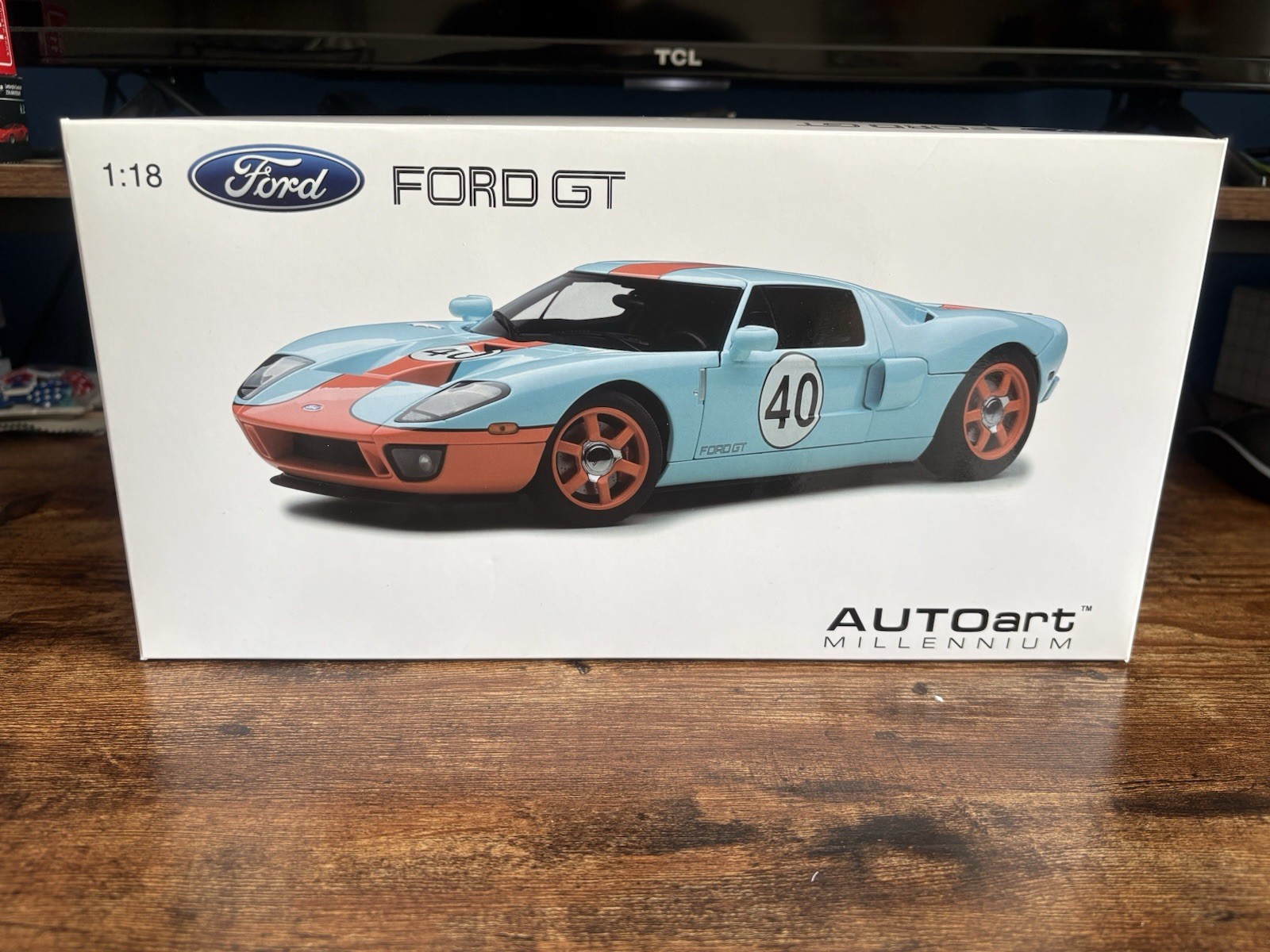 AutoArt Millenium 1/18 Ford GT Heritage