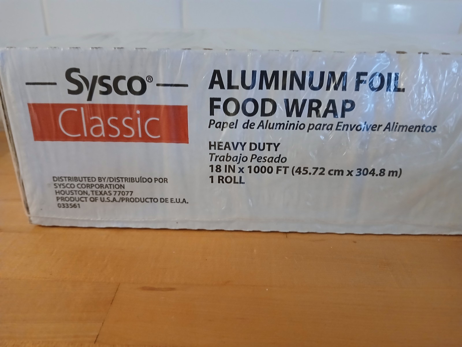 GIANT 18in x 1000ft - Sysco Heavyweight Aluminum Foil Roll Commercial Grade GIANT 18in x 1000ft - Sysco Heavyweight Aluminum Foil Roll Commercial Grade