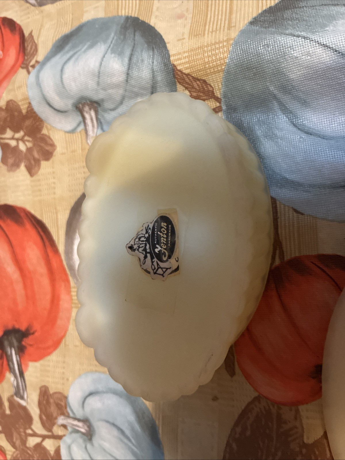 Vintage Custard Hand Painted Floral Fenton Glass Trinket Box Uranium Glow Signed