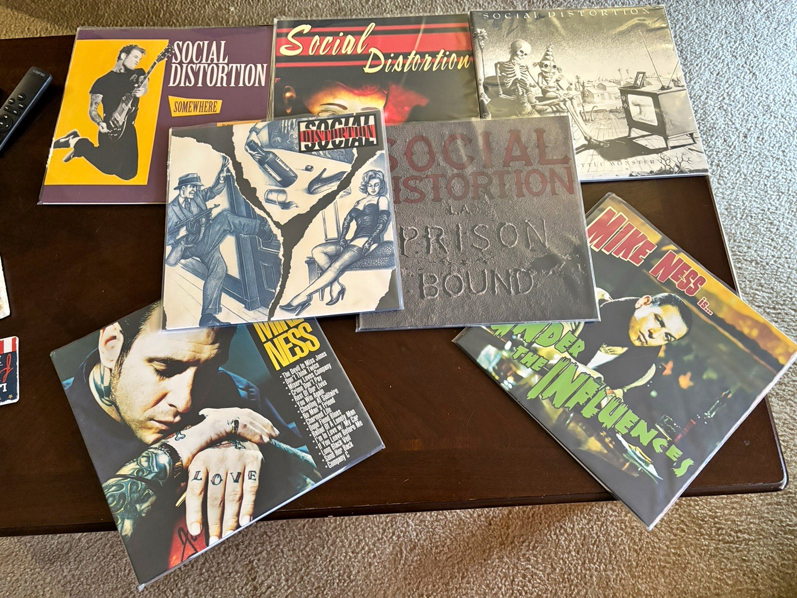 Social Distortion - Social Distortion Mike Ness 12 Social Distortion - Social Distortion Mike Ness 12