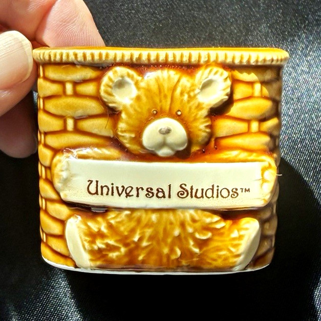 VTG Universal Studios Bear Basketweave Ceramic Toothpick Holder Trinket VTG Universal Studios Bear Basketweave Ceramic Toothpick Holder Trinket