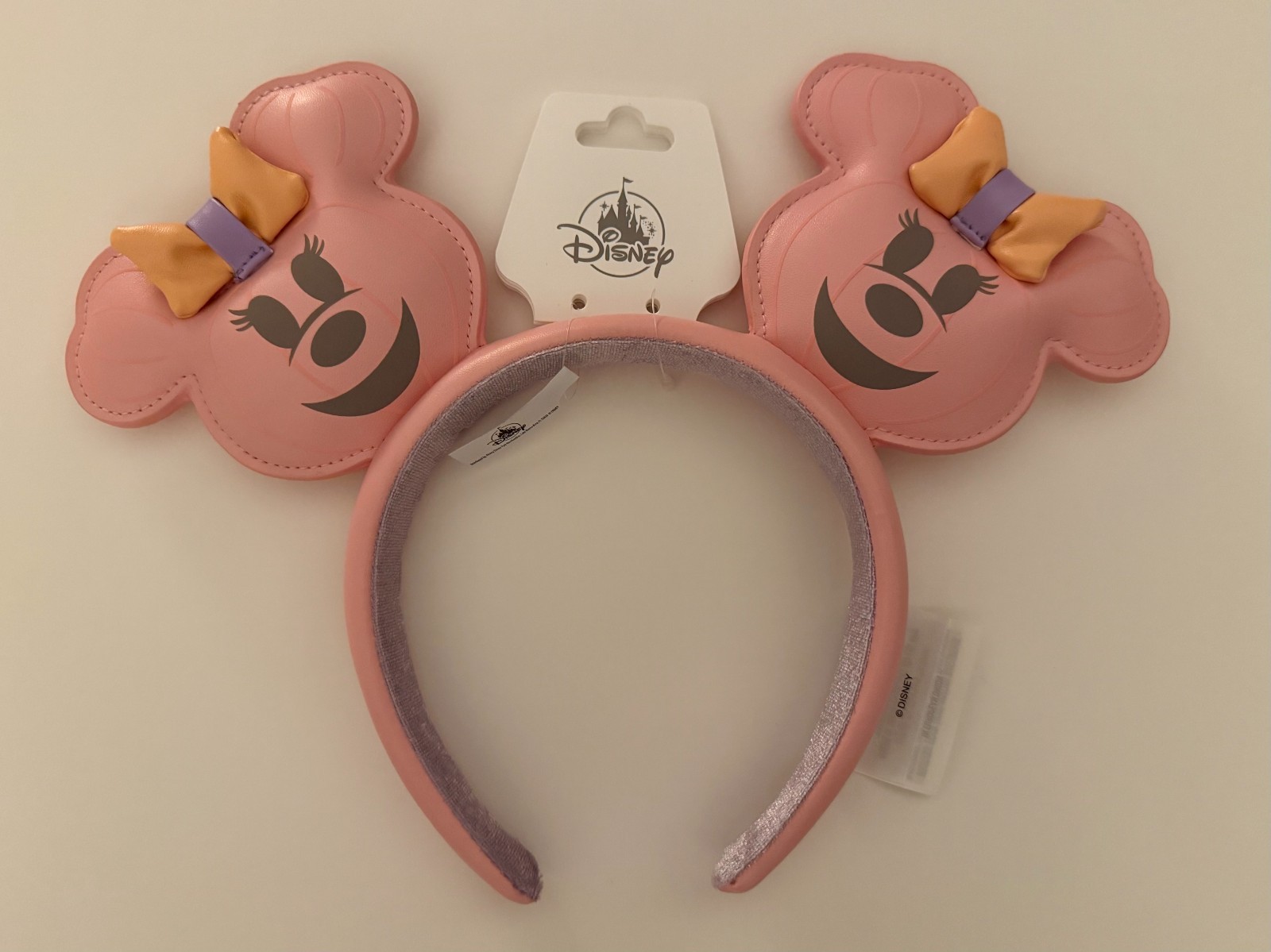Disney Parks 2026 Halloween Minnie Mouse Pink Pumpkins Ear Headband *NWT Disney Parks 2026 Halloween Minnie Mouse Pink Pumpkins Ear Headband *NWT