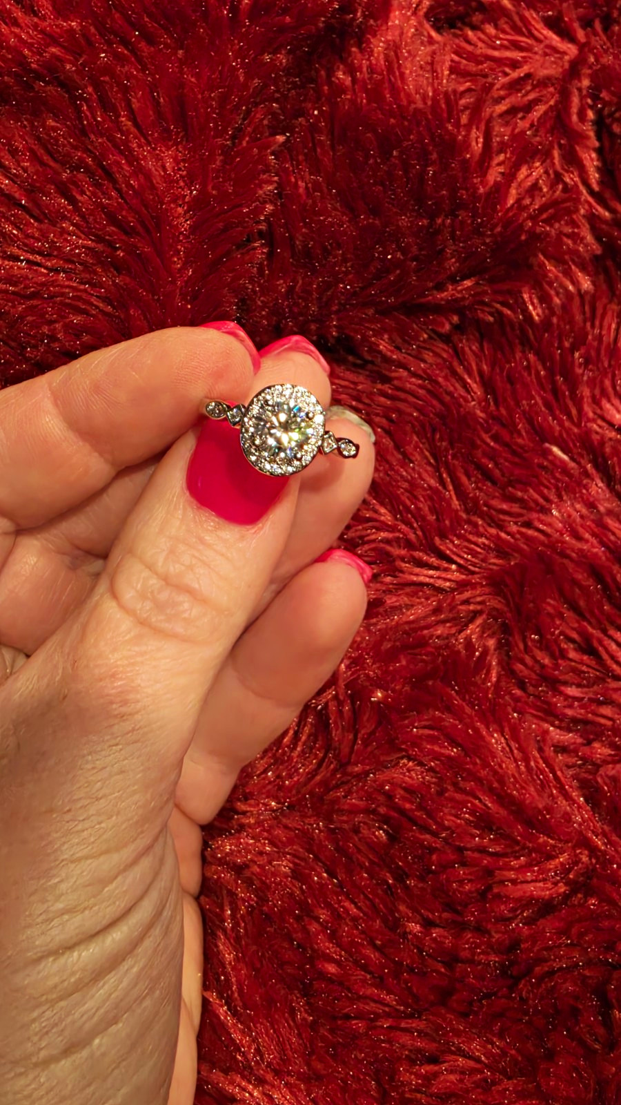 Antique Round Halo Moissanite Engagement Ring Antique Round Halo Moissanite Engagement Ring