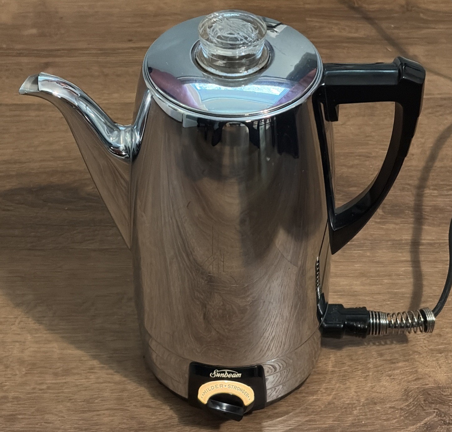 Vintage Sunbeam AP10 Art Deco Chrome Coffee Percolator Complete w/ Cord Tested Vintage Sunbeam AP10 Art Deco Chrome Coffee Percolator Complete w/ Cord Tested