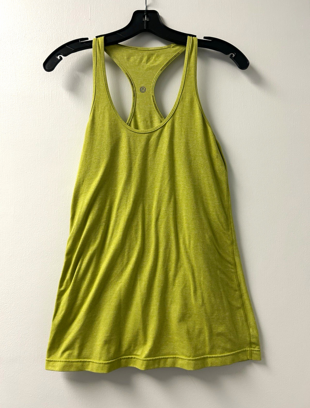 lululemon athletica Women\'s Solid Green Racerback Scoop Neck Tank Stretch
