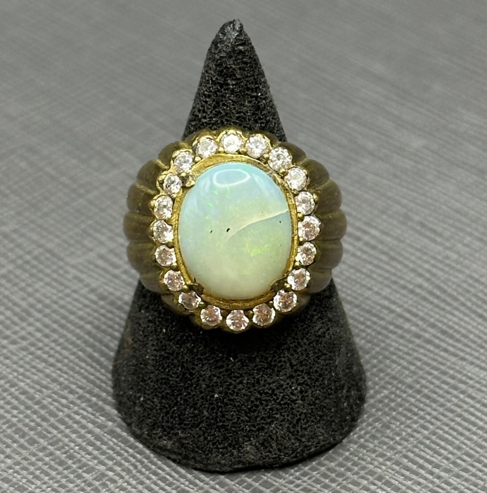 Vintage moonstone and Crystal old bronze Stunning Wonderful unique Ring Vintage moonstone and Crystal old bronze Stunning Wonderful unique Ring