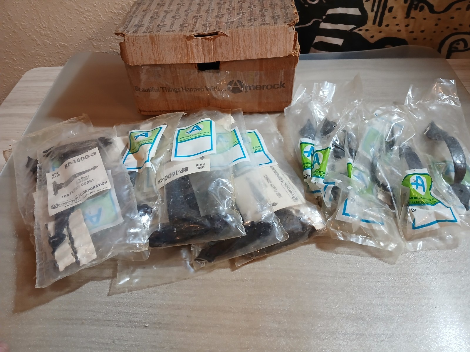  Vintage NOS Amerock Colonial Black Cabinet Hardware Lot 7 Pr Hinges BP1600 6 Pu