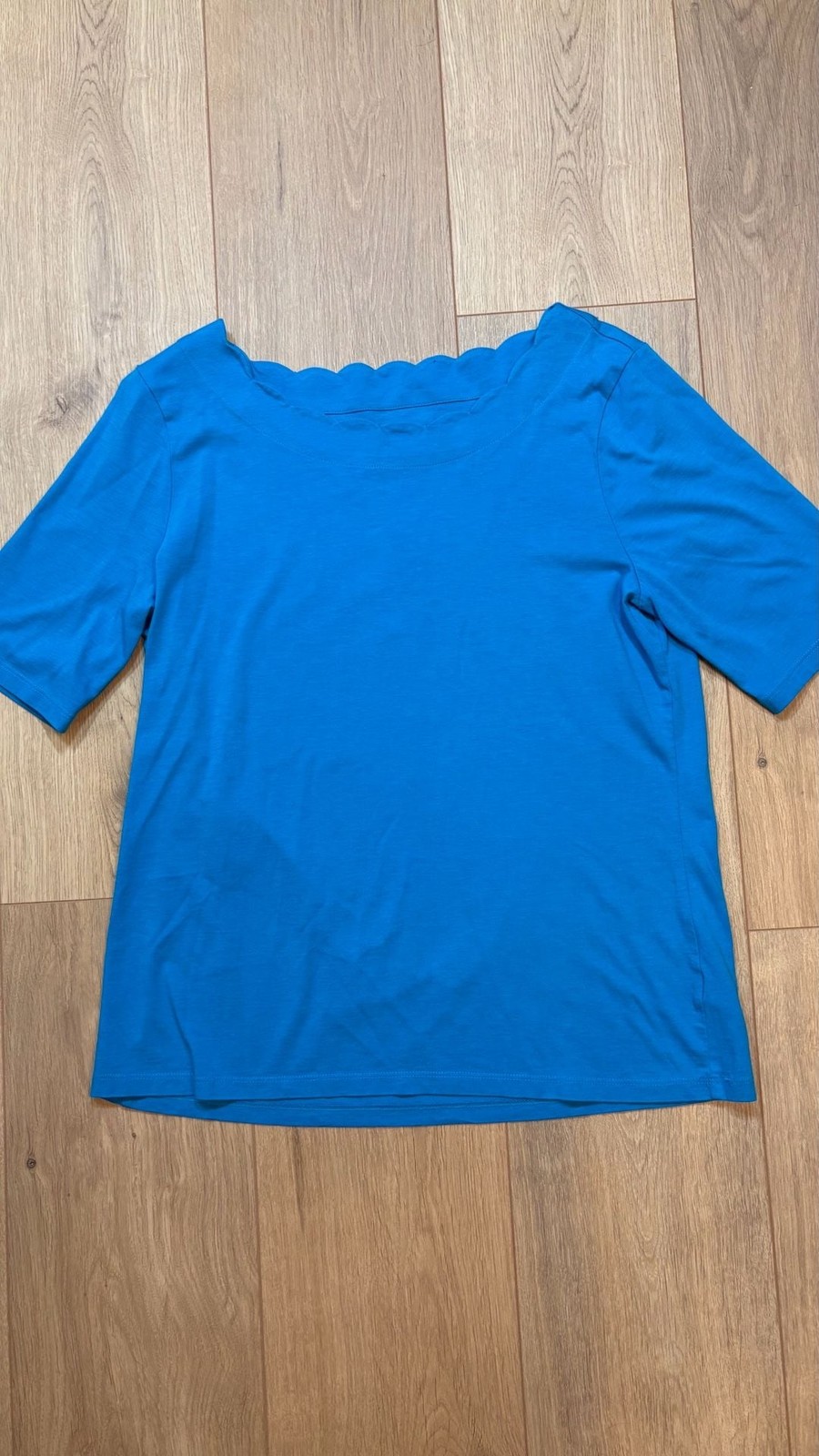 Talbots Scallop Neck Tee Size M Blue Pima Cotton