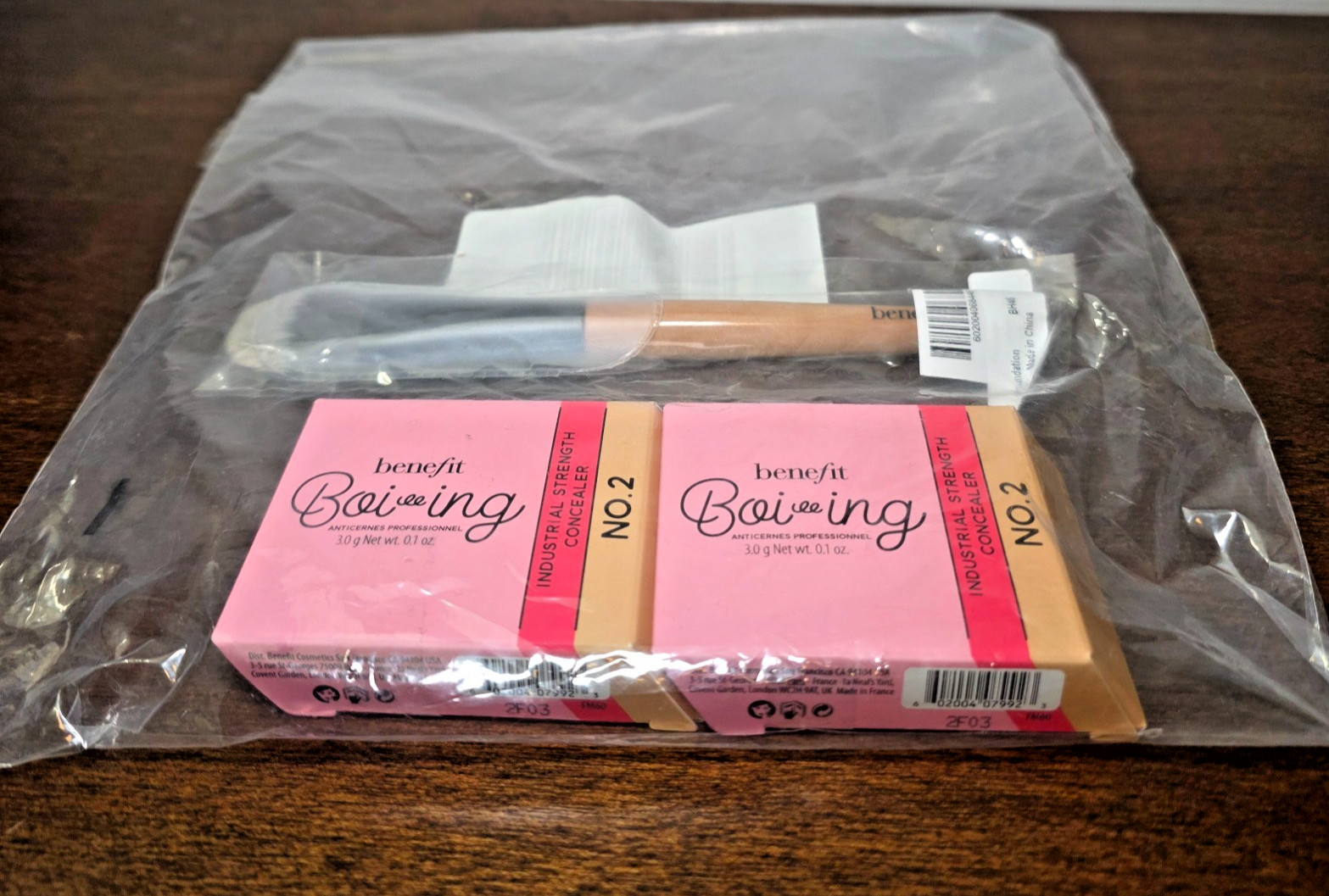 Lot of 2 - BENEFIT Boi-ing Industrial Strength Concealer No.2 + Brush - SEALED
