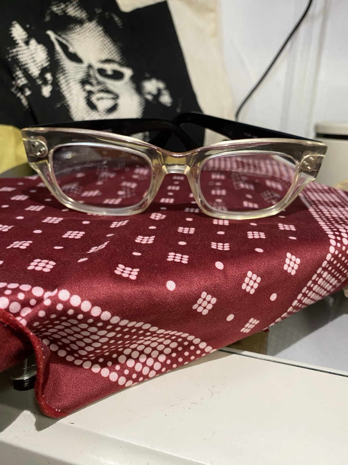 Vintage Oliver Peoples Ari BK Eyeglasses 49□21-147 w/ Original Case & Papers