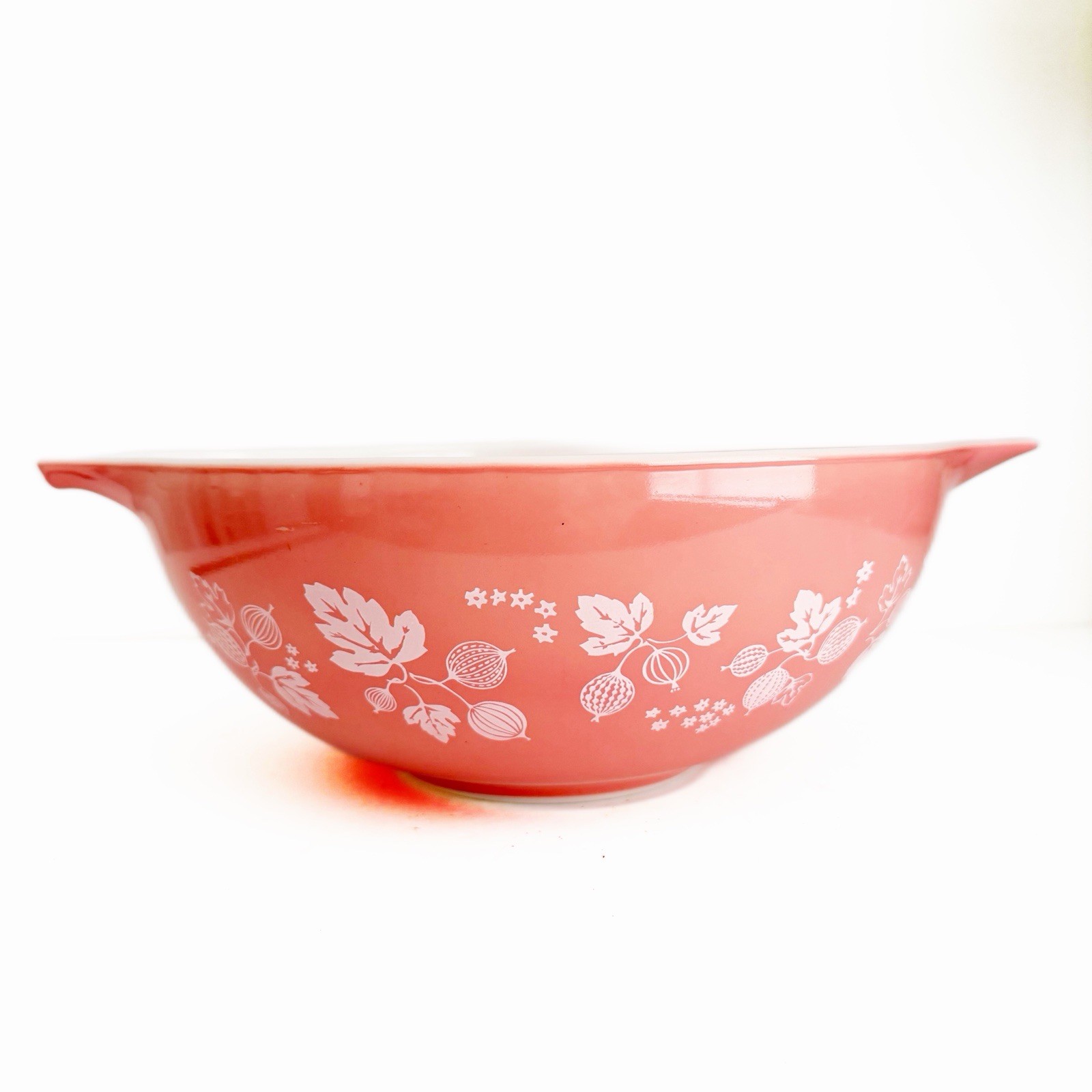 Vintage Pyrex Pink Gooseberry 444 Cinderella Mixing Bowl 4 Qt Vintage Pyrex Pink Gooseberry 444 Cinderella Mixing Bowl 4 Qt