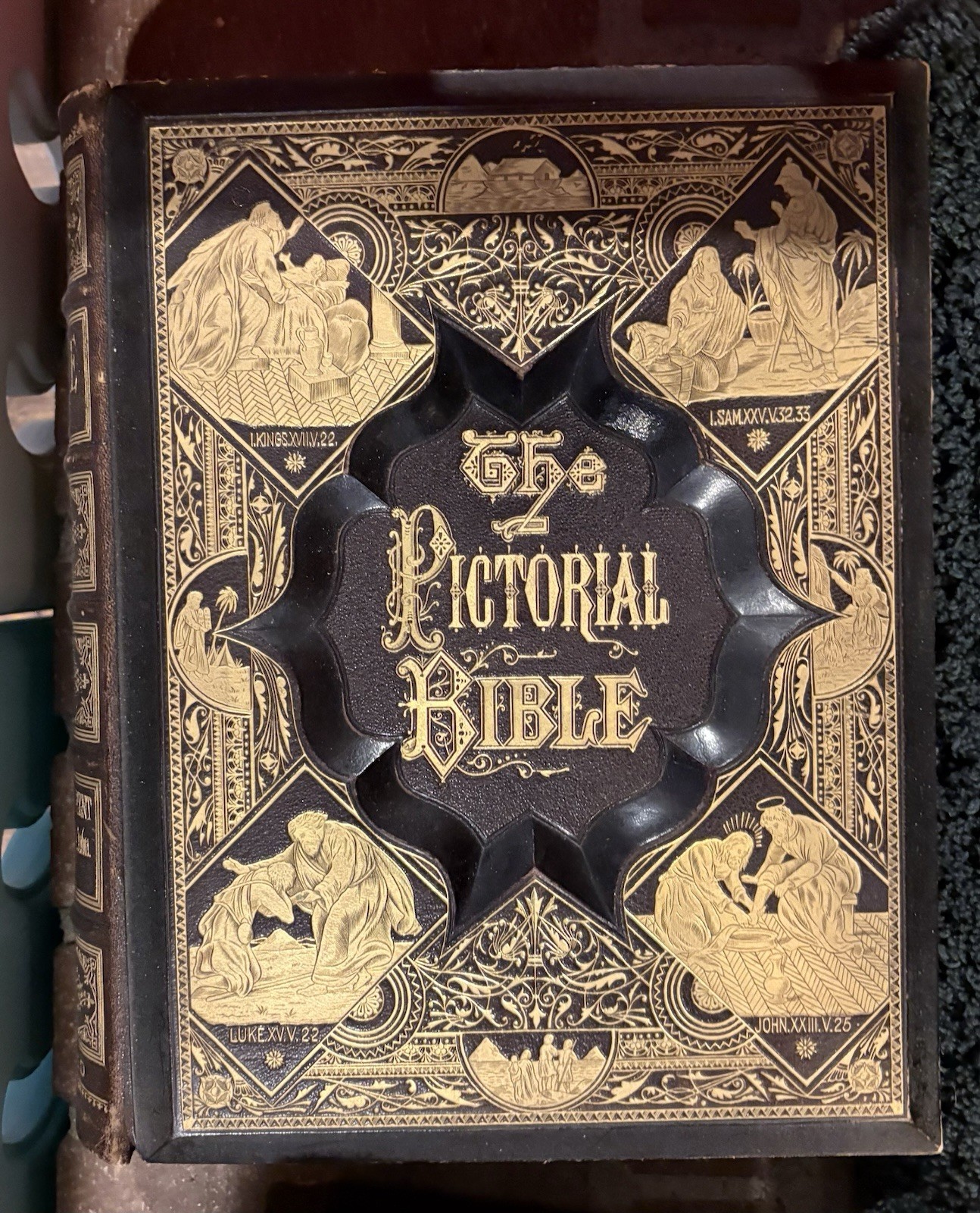 The Pictorial Bible KJV Illustrated Leather Bound featuring Gustave Doré 1884