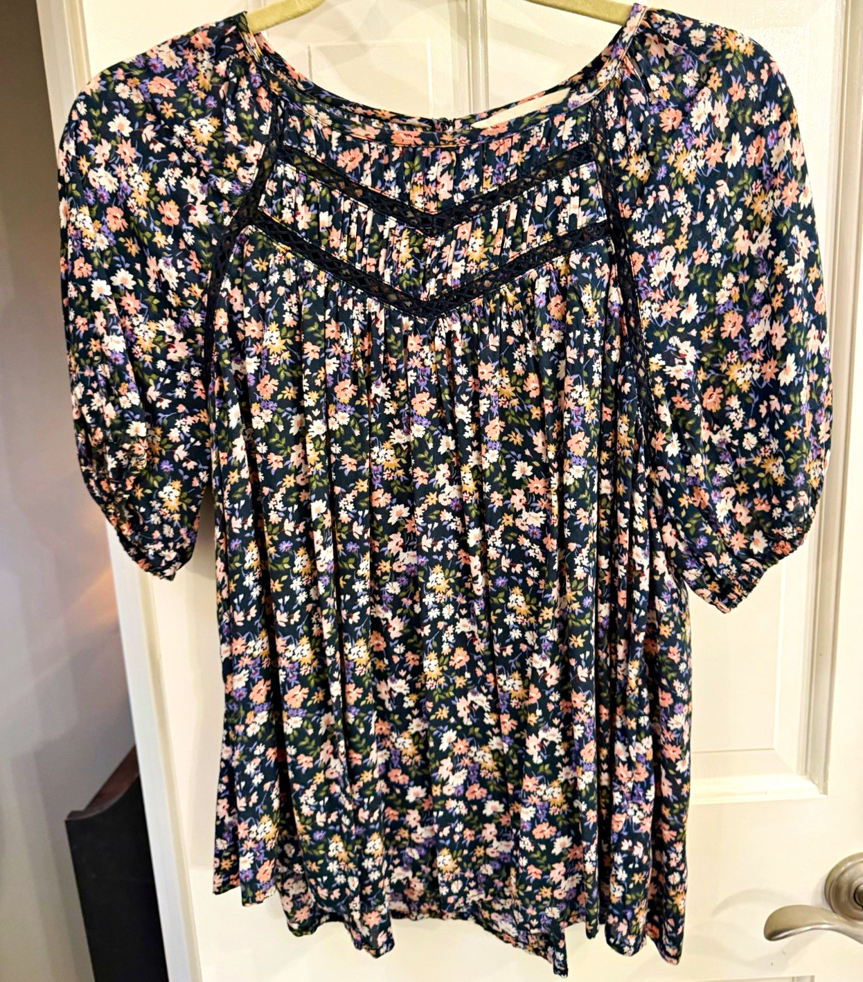 Lucky Brand Women\'s S Navy Floral Puff Short Sleeve Round Neck Pullover Blouse