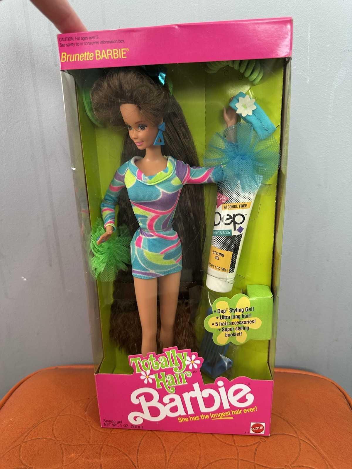 1991 Mattel Totally Hair Brunette 1117 Barbie Doll NRFB New 1991 Mattel Totally Hair Brunette 1117 Barbie Doll NRFB New