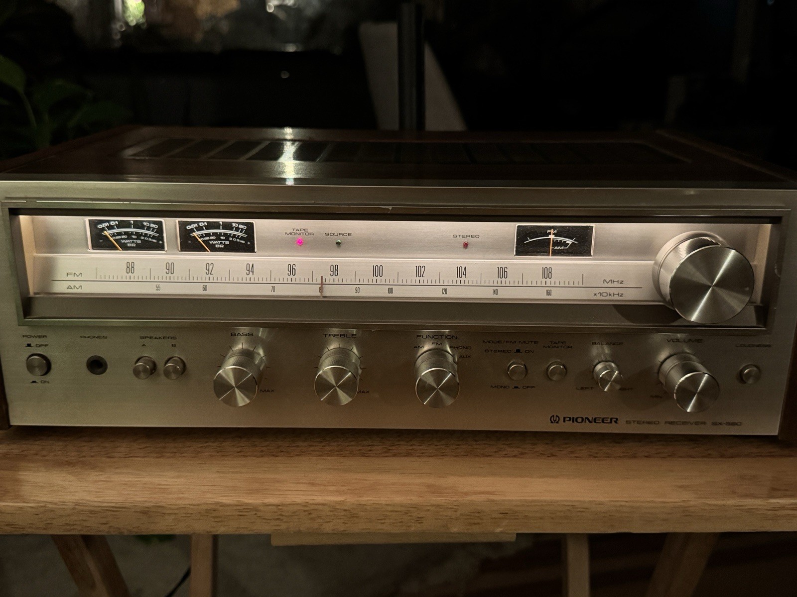 Pioneer SX-580 Vintage Stereo Receiver T-Tested Working