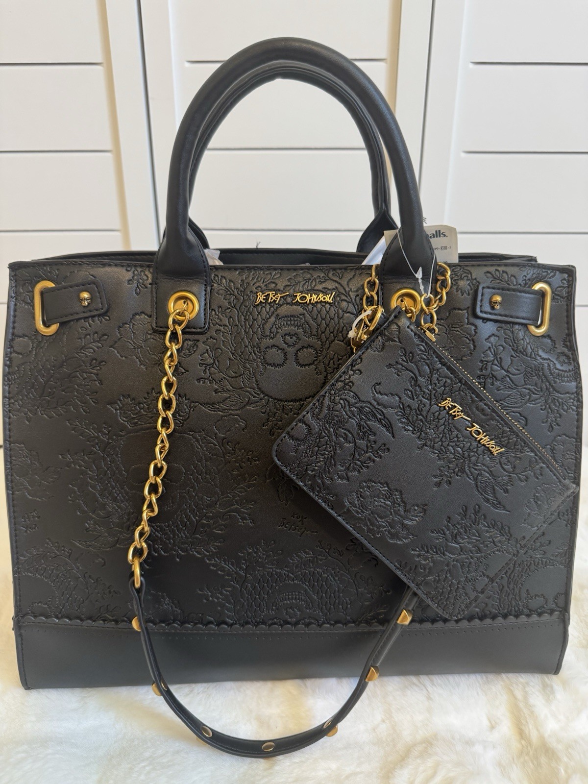 Betsey Johnson Black Embossed Floral Skull Satchel w/ Gold Chain & Pouch Betsey Johnson Black Embossed Floral Skull Satchel w/ Gold Chain & Pouch