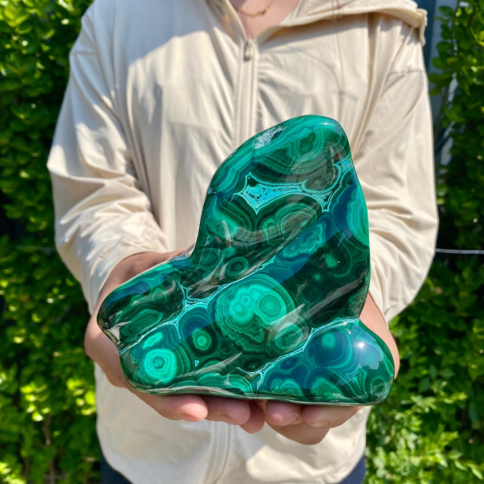 2.42LB Natural glossy Malachite transparent cluster rough mineral sample