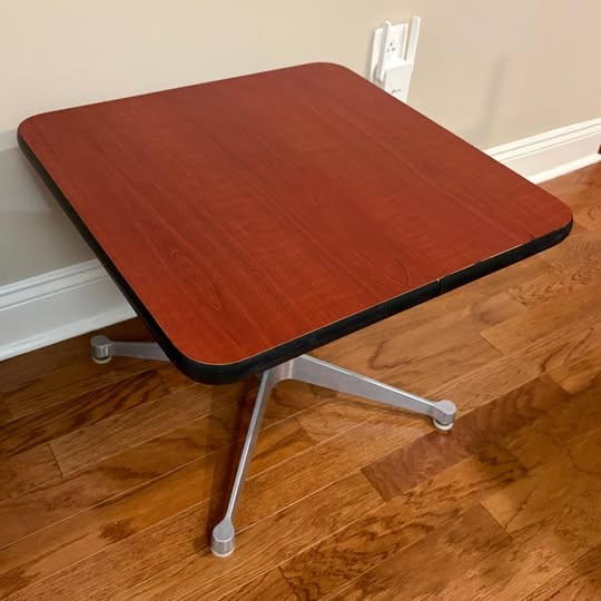 1960s EAMES FOR HERMAN MILLER ALUMINUM GROUP SIDE TABLE w/ 4-STAR CONTRACT BASE 1960s EAMES FOR HERMAN MILLER ALUMINUM GROUP SIDE TABLE w/ 4-STAR CONTRACT BASE
