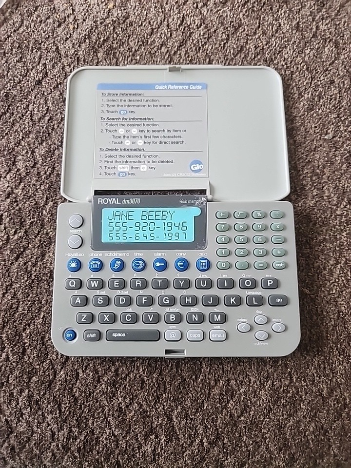 Brand NewRoyal DM3070 96kb Memory Handheld Batte Electronic Organizer, Works. Brand NewRoyal DM3070 96kb Memory Handheld Batte Electronic Organizer, Works.