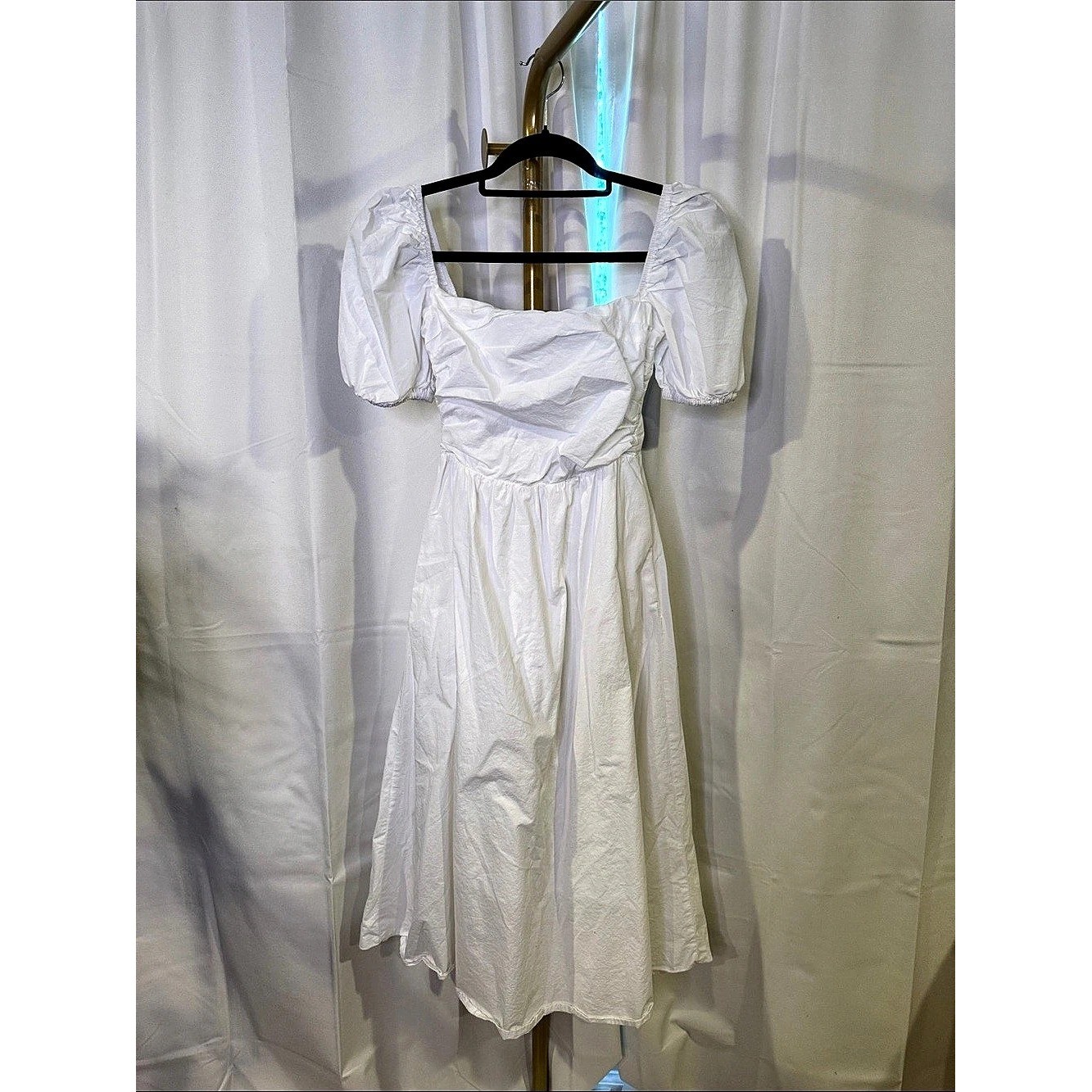O.P.T. White Smocked Midi Dress Cotton XS O.P.T. White Smocked Midi Dress Cotton XS