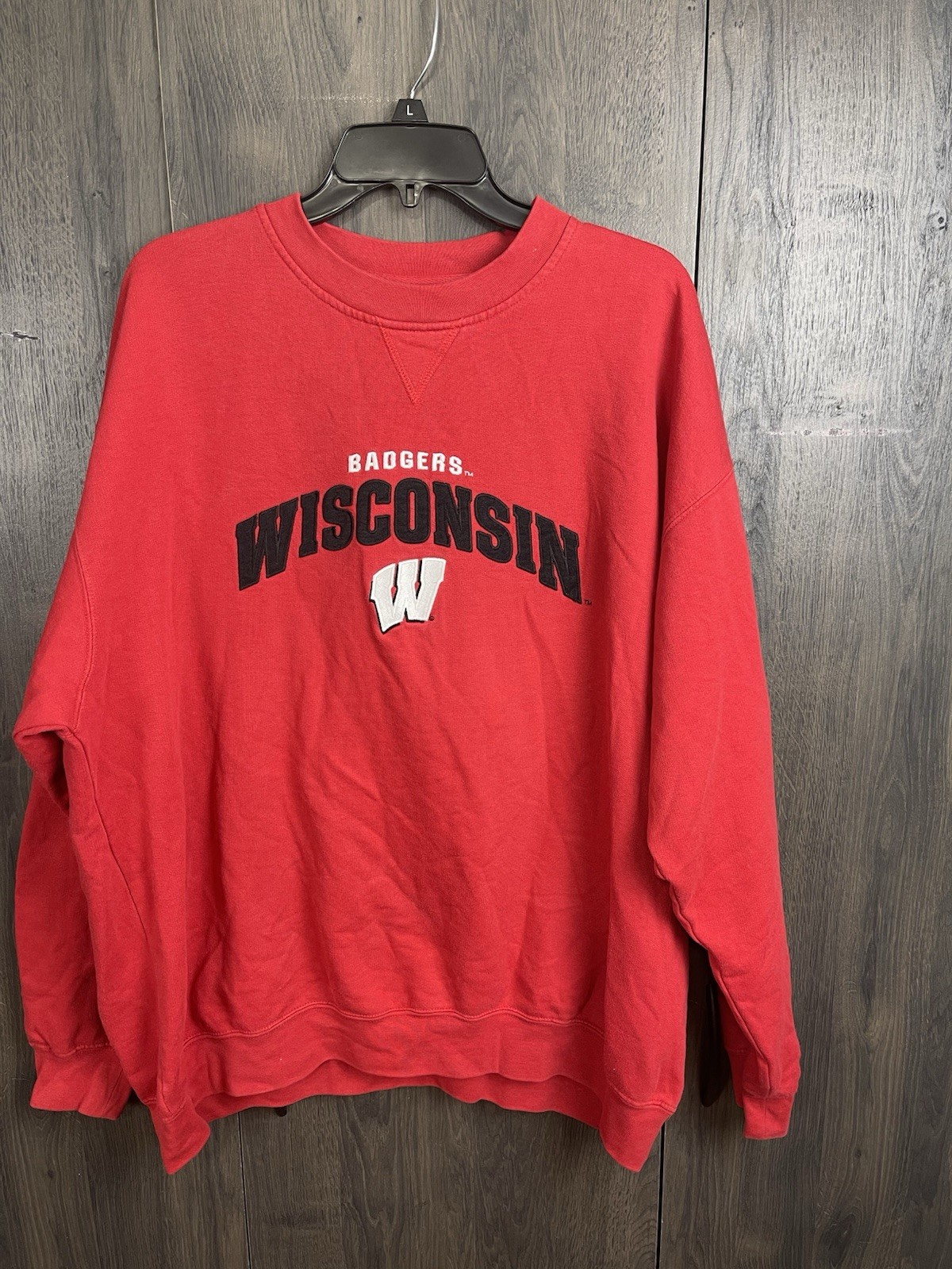 Vintage NCAA Wisconsin Badgers Crewneck Sweatshirt Adult 2XL Red Embroidered